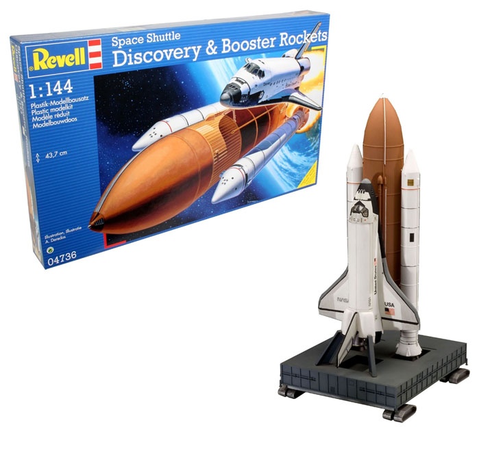 Revell Space Shuttle Discovery & Booster Rockets