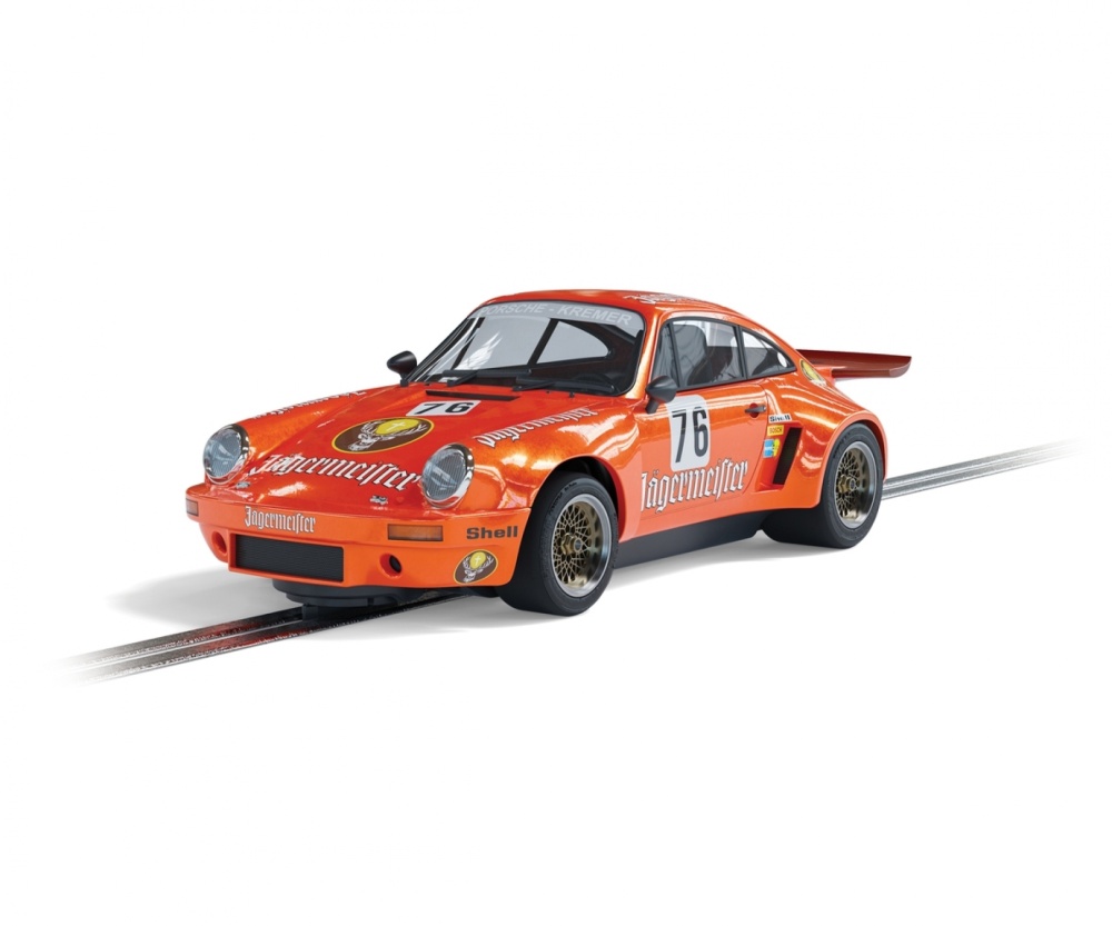 Auslauf - Scalextric 1:32 Porsche 911 RSR 3.0 JM Kremer HD