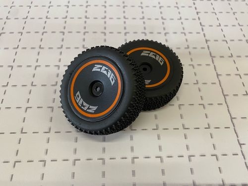DF-Models Reifen hinten (2) zu 3120/3123 (orange)