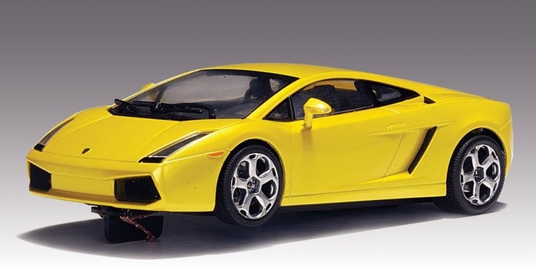 AutoArt Lamborghini Gallardo metallic gelb