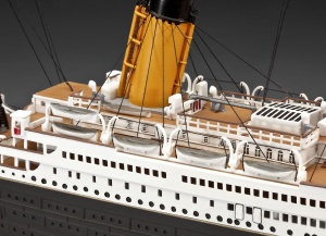 Revell Geschenkset ''100 Jahre Titanic''