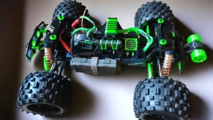 JS-Parts ultraflex Wheely Rad für Hobao MTX (1) grün