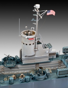 Revell US Navy Landing Ship Medium (Bofors 40 mm gun)