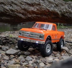 Axial 1/24 SCX24 1967 Chevrolet C10 4WD Brushed Truck RTR