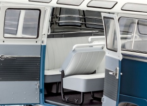 Revell Volkswagen T1 ''Samba Bus''